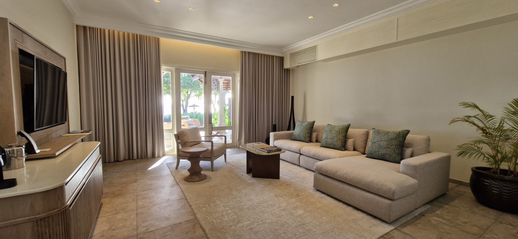 Exclusive Suite Pool Villa